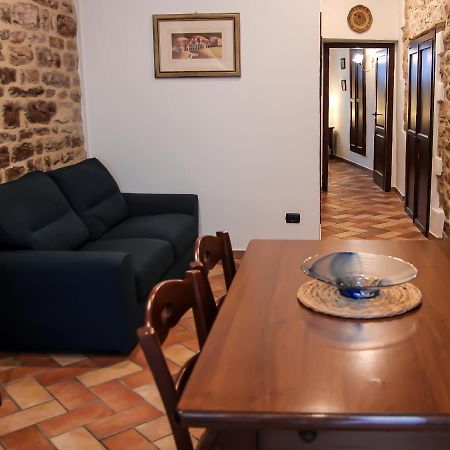 Appartamento Casa Armanni - La Tua Casa Di Pietra Gubbio Esterno foto
