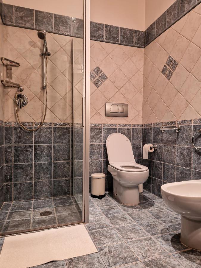 Appartamento Casa Armanni - La Tua Casa Di Pietra Gubbio Esterno foto