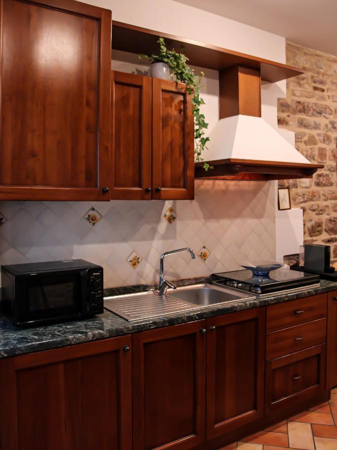 Appartamento Casa Armanni - La Tua Casa Di Pietra Gubbio Esterno foto