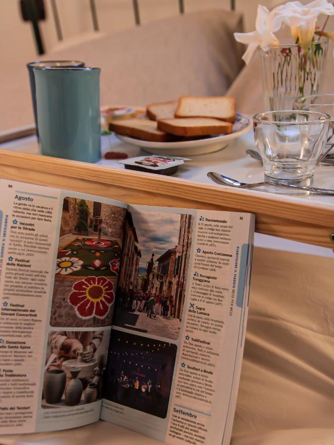 Appartamento Casa Armanni - La Tua Casa Di Pietra Gubbio Esterno foto